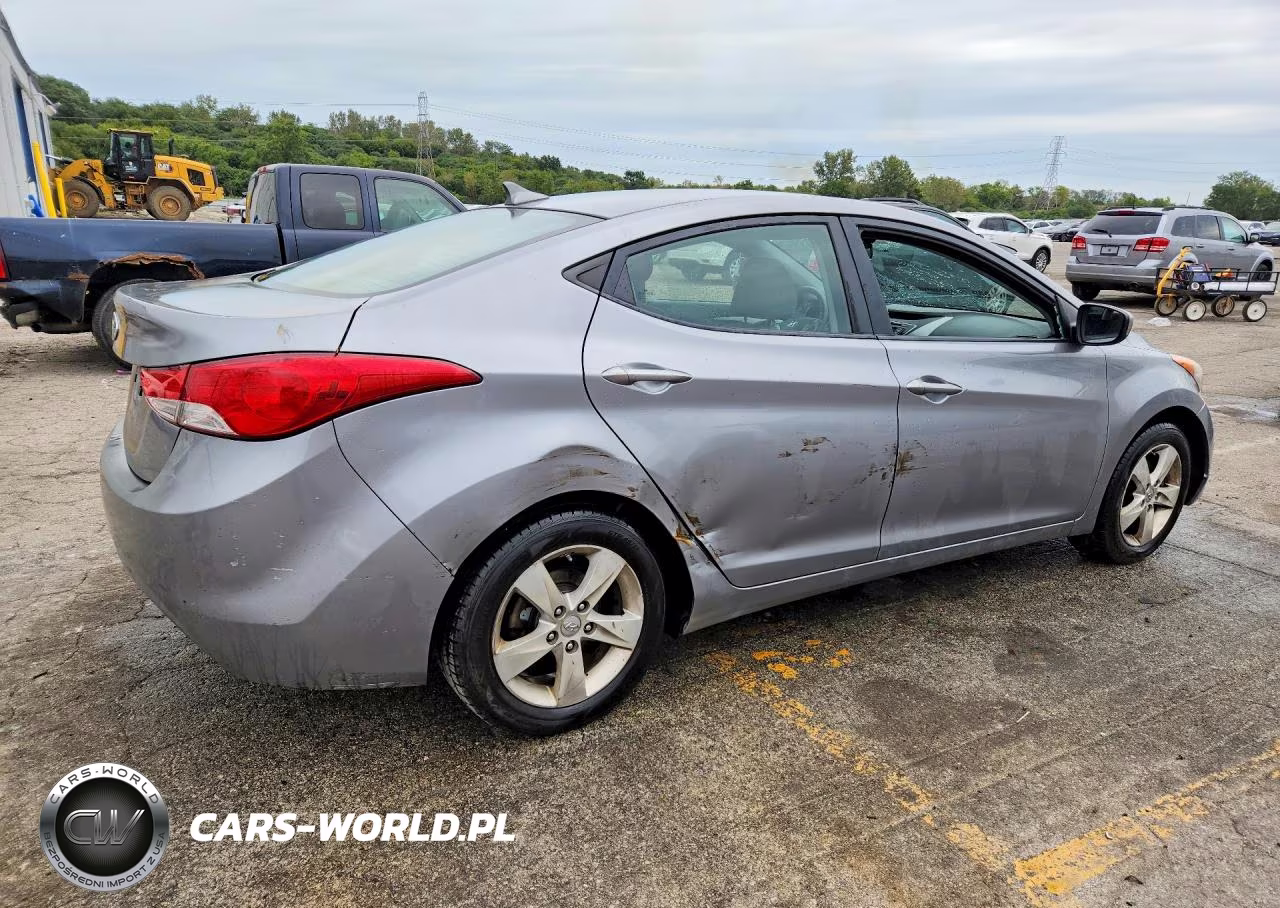 2013 Hyundai Elantra Gls VIN:KMHDH4AE0DU719903 - 3