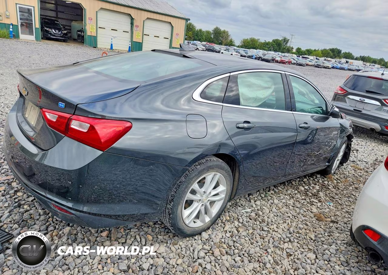 2017 Chevrolet Malibu Hybrid VIN:1G1ZJ5SU4HF242633 - 3