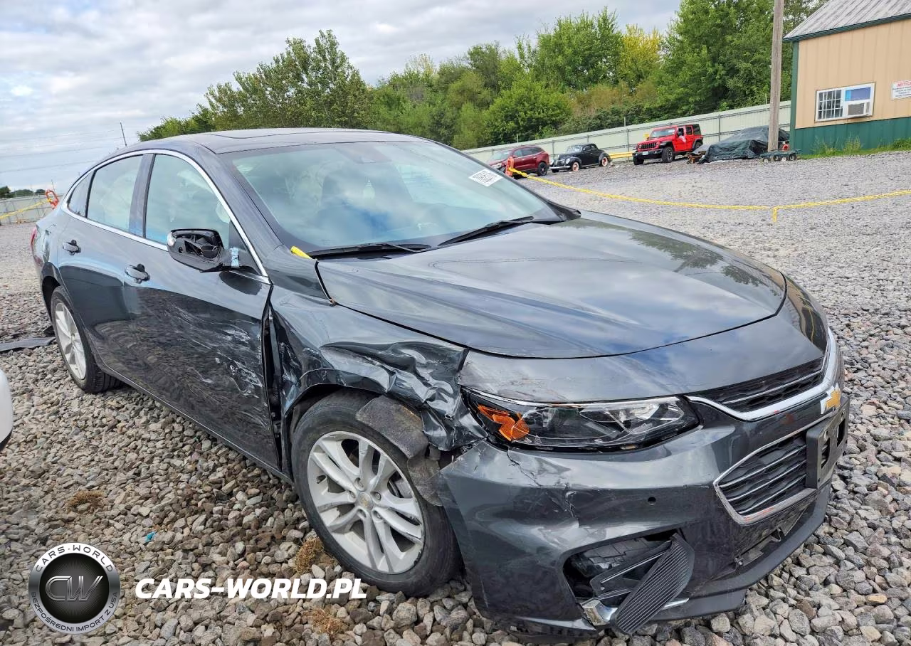 2017 Chevrolet Malibu Hybrid VIN:1G1ZJ5SU4HF242633 - 4