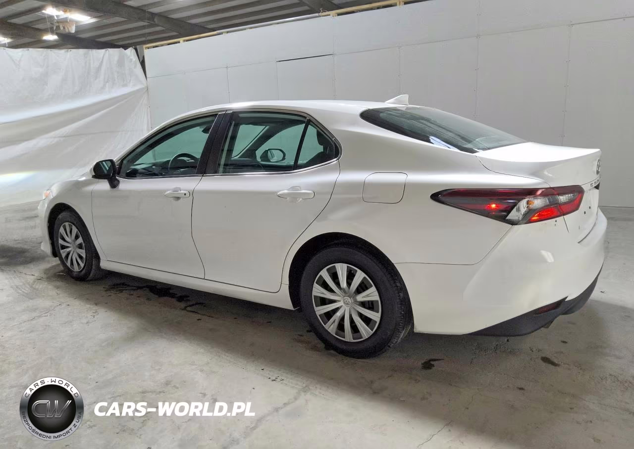 2022 Toyota Camry Le VIN:4T1C31AK0NU587001 - 2