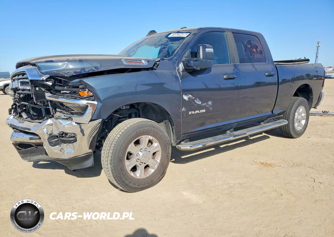 2026 Ram 2500 Big Horn VIN:3C6UR5DJ4TG299376 - 1