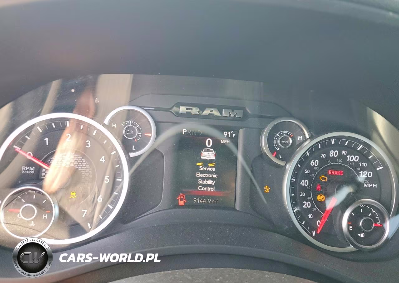 2026 Ram 2500 Big Horn VIN:3C6UR5DJ4TG299376 - 9