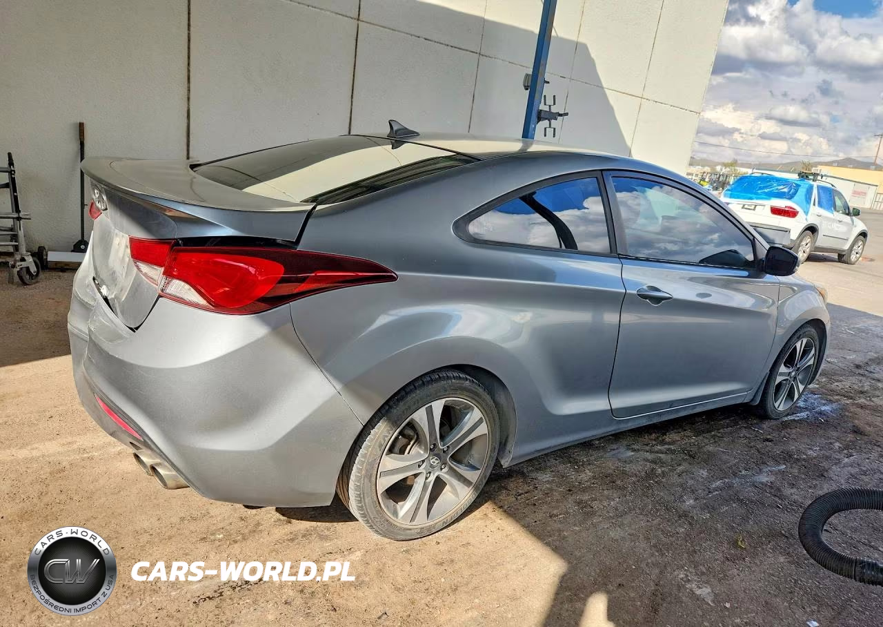 2014 Hyundai Elantra Coupe Base VIN:KMHDH6AH4EU029370 - 3
