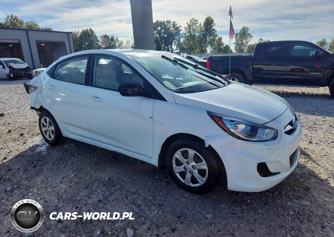 2013 Hyundai Accent Gls VIN:KMHCT4AE4DU555050 - 4