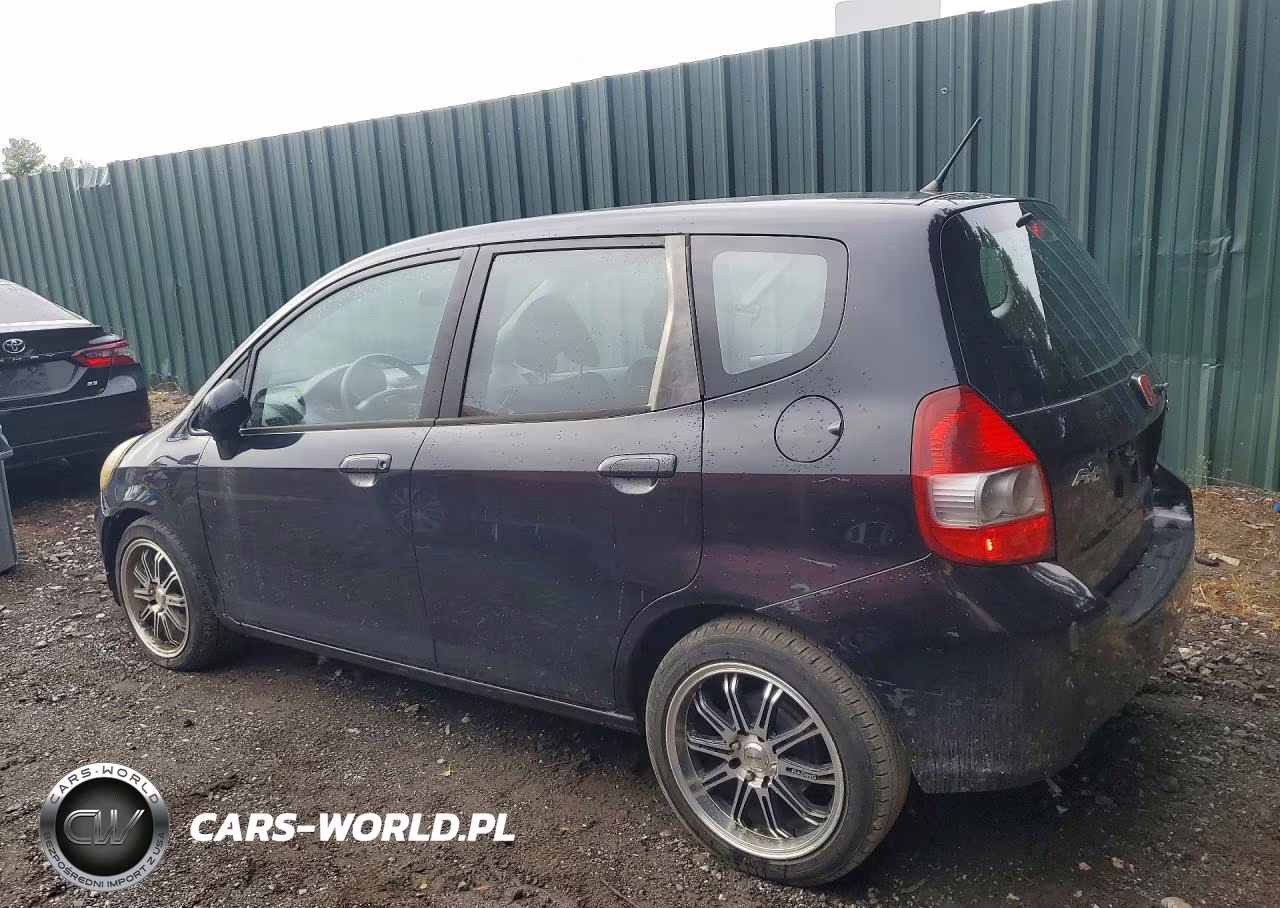 2007 Honda Fit VIN:JHMGD38457S003596 - 2