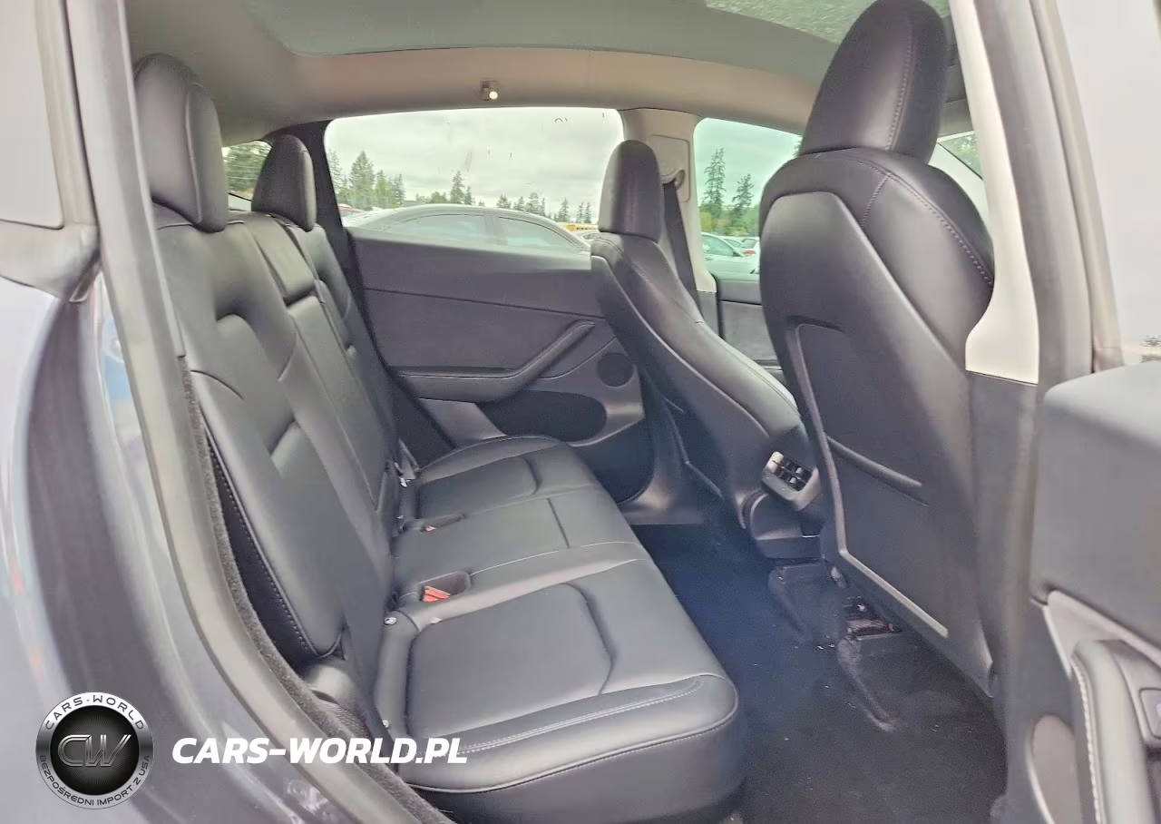 2023 Tesla Model Y VIN:7SAYGDEF0PF883194 - 11