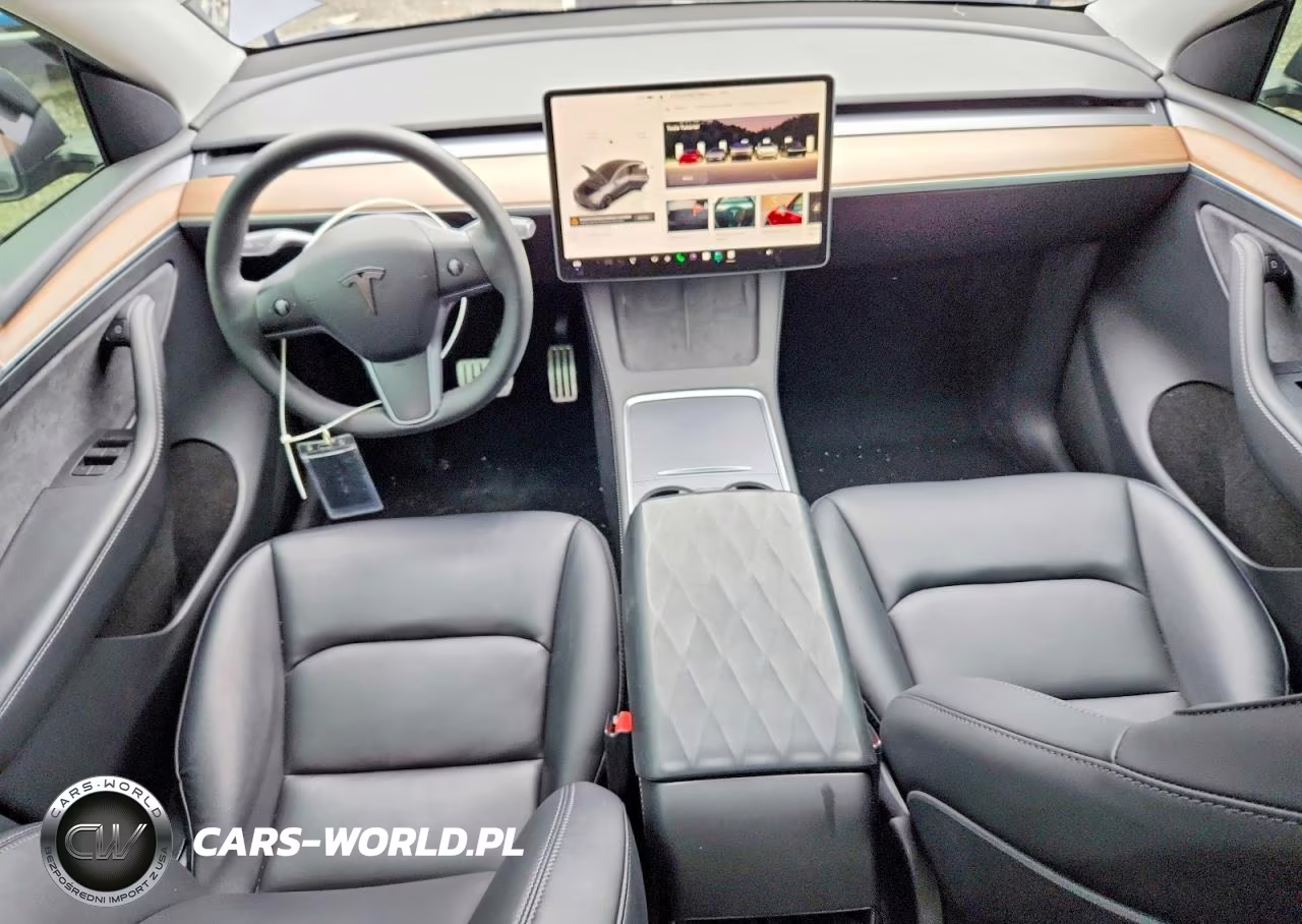 2023 Tesla Model Y VIN:7SAYGDEF0PF883194 - 8