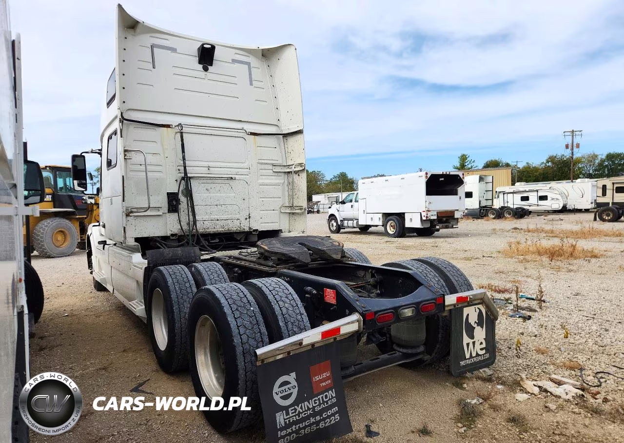 2018 Volvo Vn Vnl - Semi Truck VIN:4V4NC9EH5JN961296 - 2
