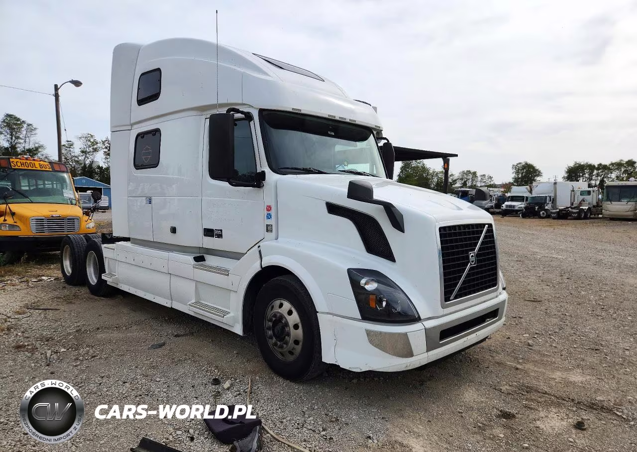 2018 Volvo Vn Vnl - Semi Truck VIN:4V4NC9EH5JN961296 - 4