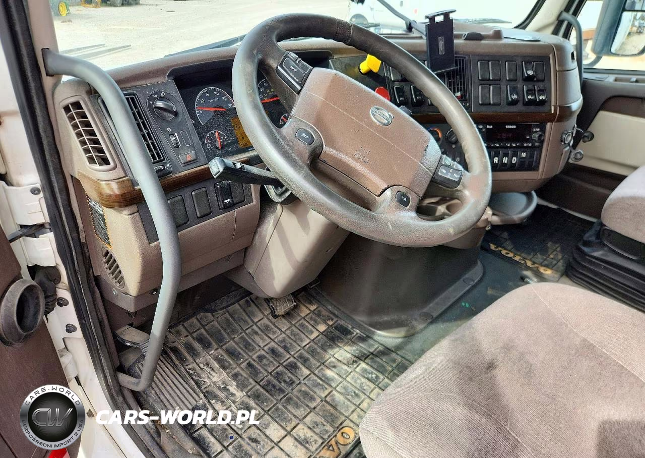 2018 Volvo Vn Vnl - Semi Truck VIN:4V4NC9EH5JN961296 - 8