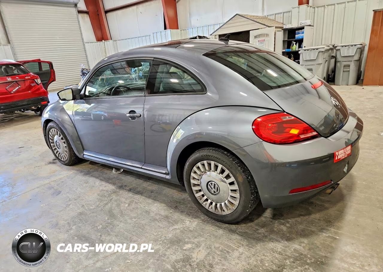 2015 Volkswagen Beetle VIN:3VWJ17AT6FM619725 - 2