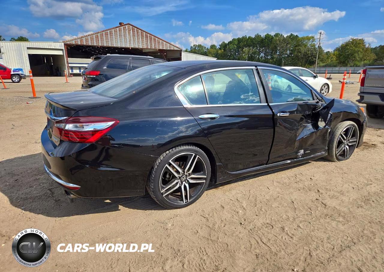 2017 Honda Accord Sport Special Edition VIN:1HGCR2F15HA294422 - 3
