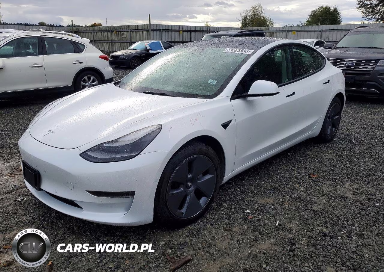 2022 Tesla Model 3 VIN:5YJ3E1EB6NF136401 - 1