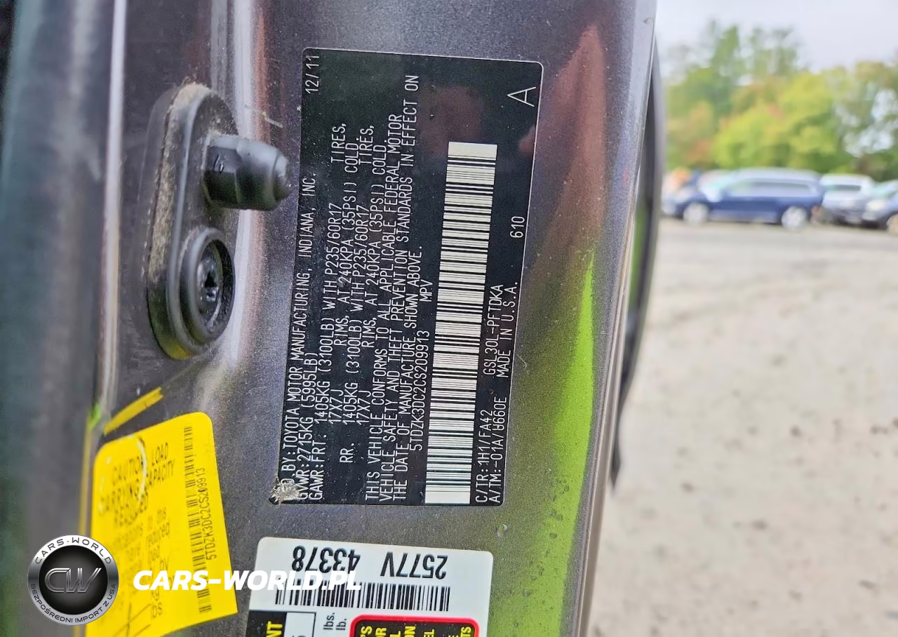 2012 Toyota Sienna Base 7-Passenger VIN:5TDZK3DC2CS209913 - 13