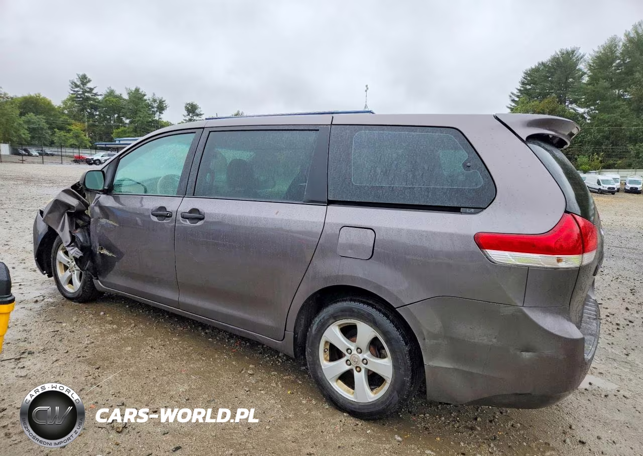 2012 Toyota Sienna Base 7-Passenger VIN:5TDZK3DC2CS209913 - 2