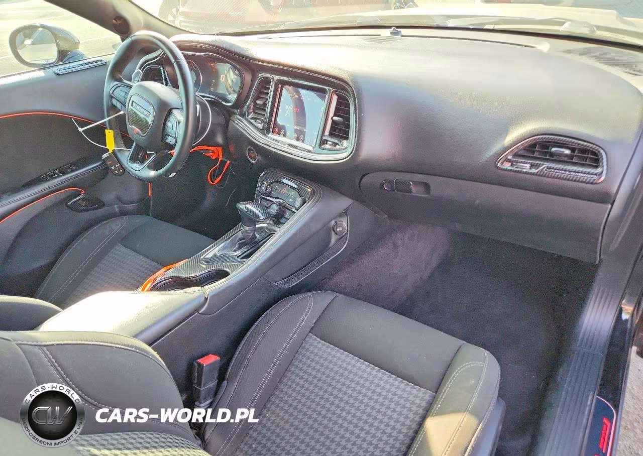 2017 Dodge Challenger R-T VIN:2C3CDZBT8HH530743 - 8