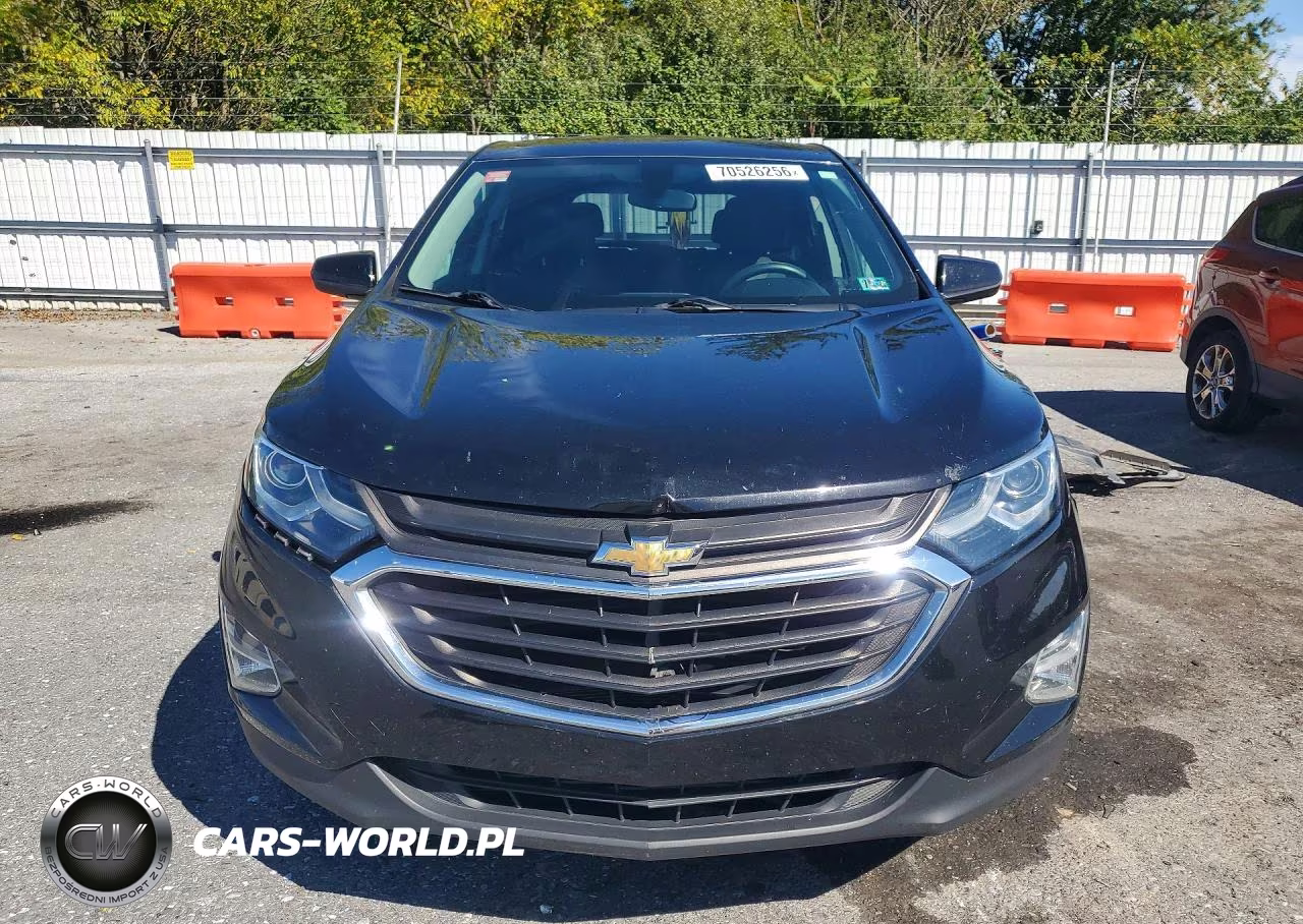 2018 Chevrolet Equinox Lt VIN:2GNAXSEV3J6256276 - 5