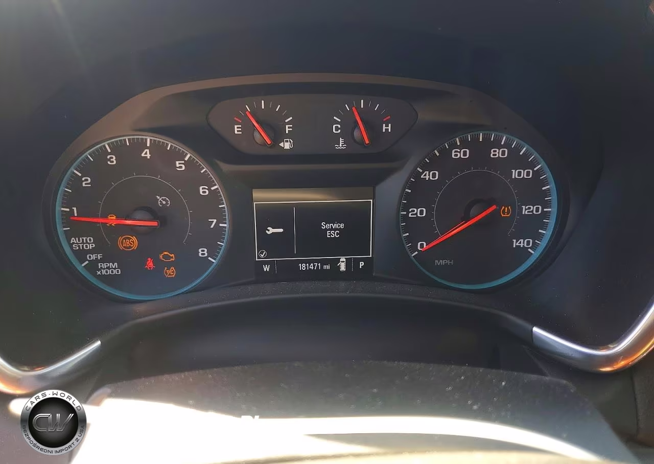 2018 Chevrolet Equinox Lt VIN:2GNAXSEV3J6256276 - 9