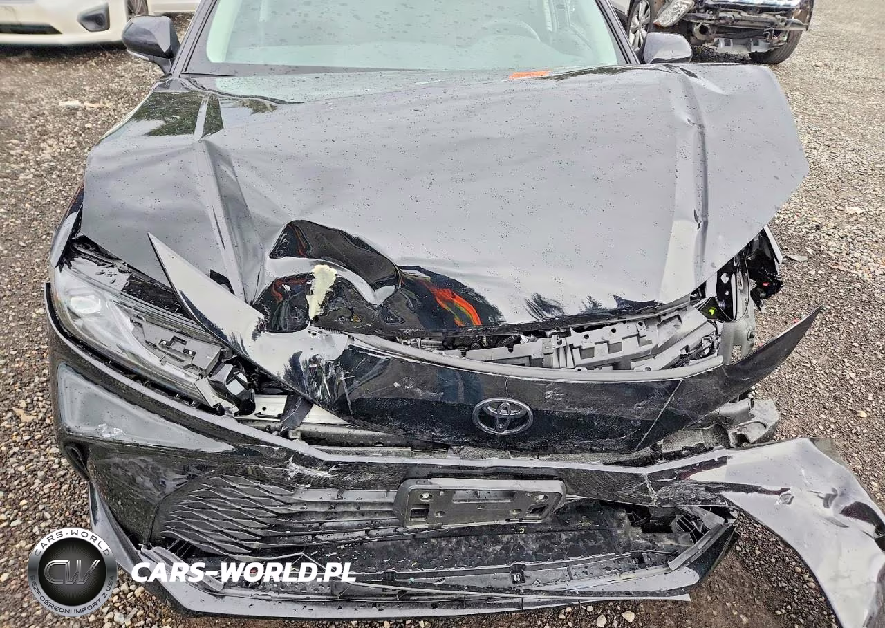 2026 Toyota Camry Le VIN:4T1DBADK6TU560174 - 11