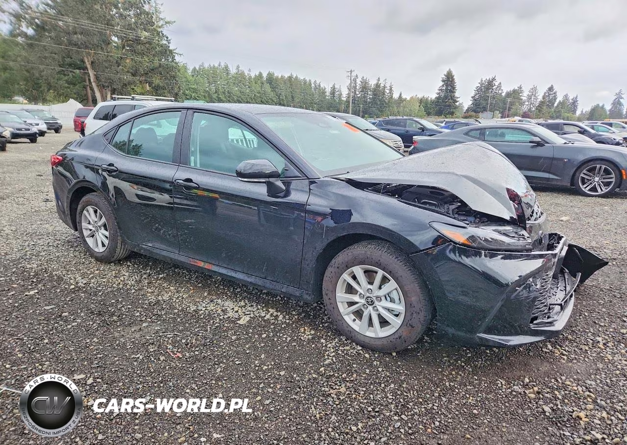 2026 Toyota Camry Le VIN:4T1DBADK6TU560174 - 4