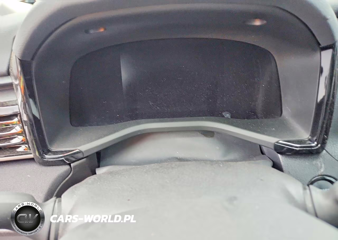 2026 Toyota Camry Le VIN:4T1DBADK6TU560174 - 9