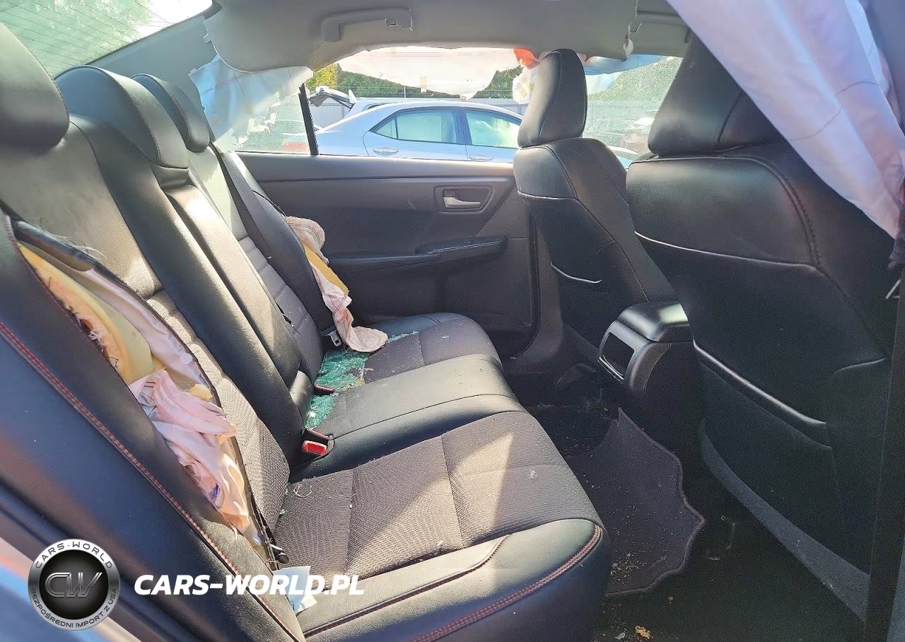 2017 Toyota Camry Se VIN:4T1BF1FK4HU270533 - 10