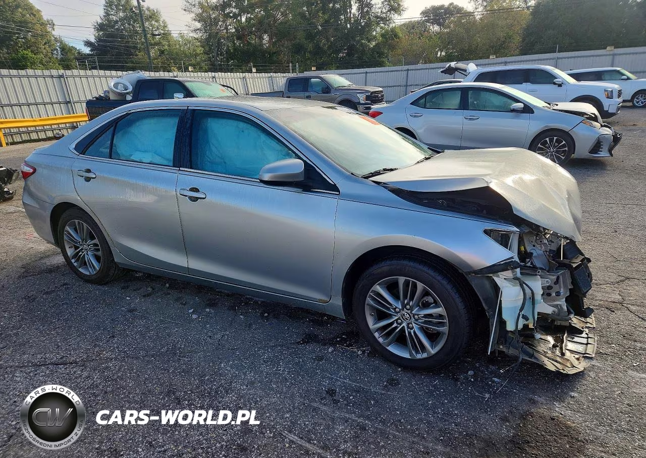 2017 Toyota Camry Se VIN:4T1BF1FK4HU270533 - 4