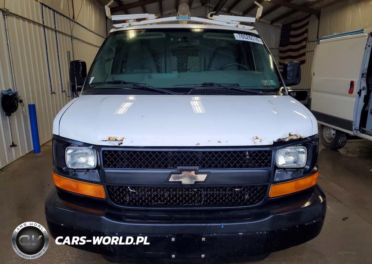 2013 Chevrolet Express G2500 VIN:1GCWGFCA5D1142972 - 5