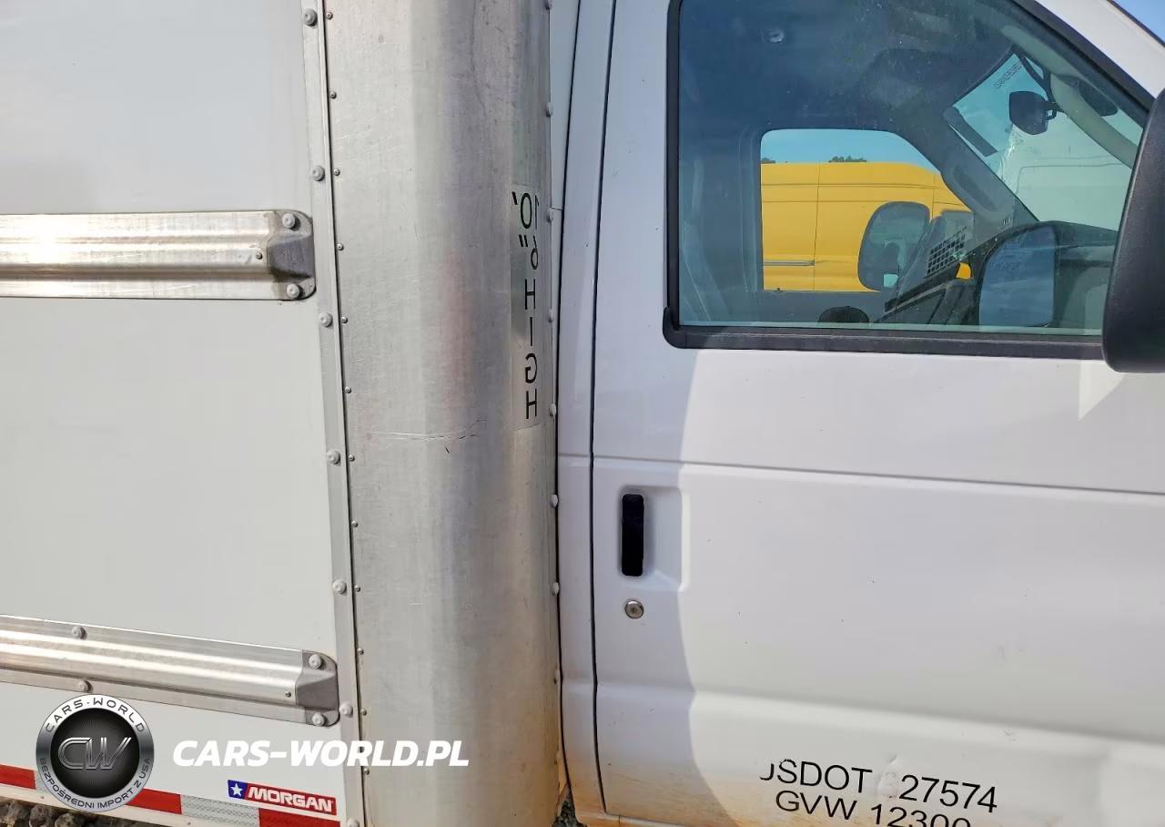 2021 Ford Econoline - Box Truck VIN:1FDWE3FN2MDC22761 - 11