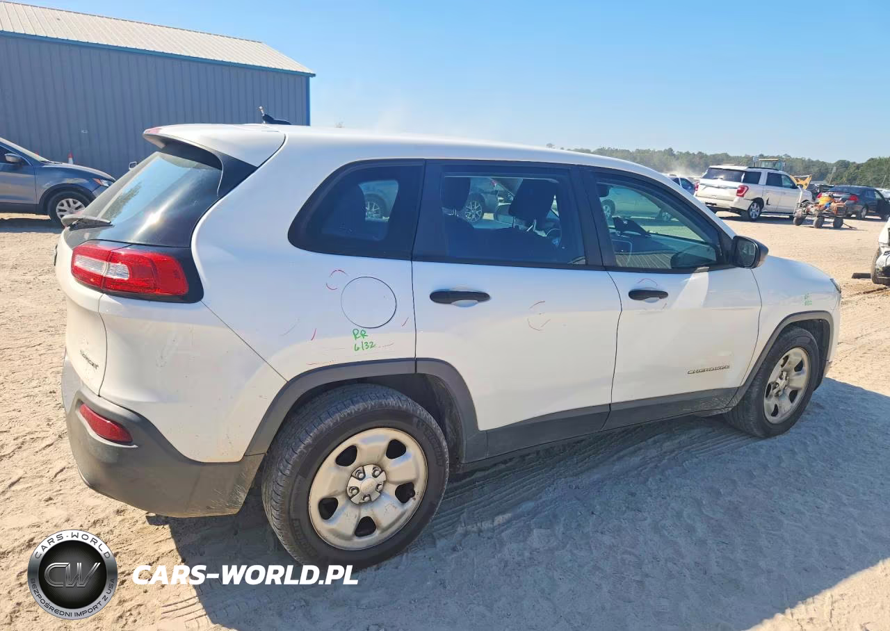 2014 Jeep Cherokee Sport VIN:1C4PJLABXEW122821 - 3