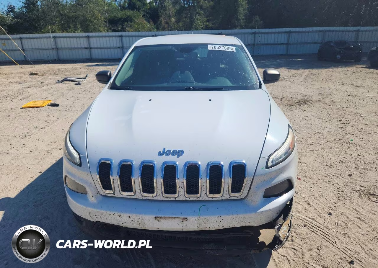 2014 Jeep Cherokee Sport VIN:1C4PJLABXEW122821 - 5