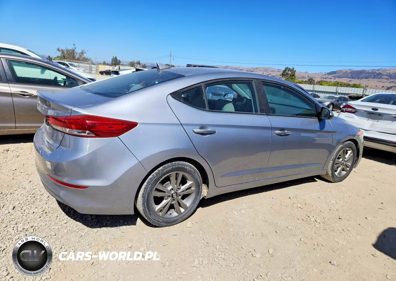 2017 Hyundai Elantra Se VIN:5NPD84LF9HH187920 - 3