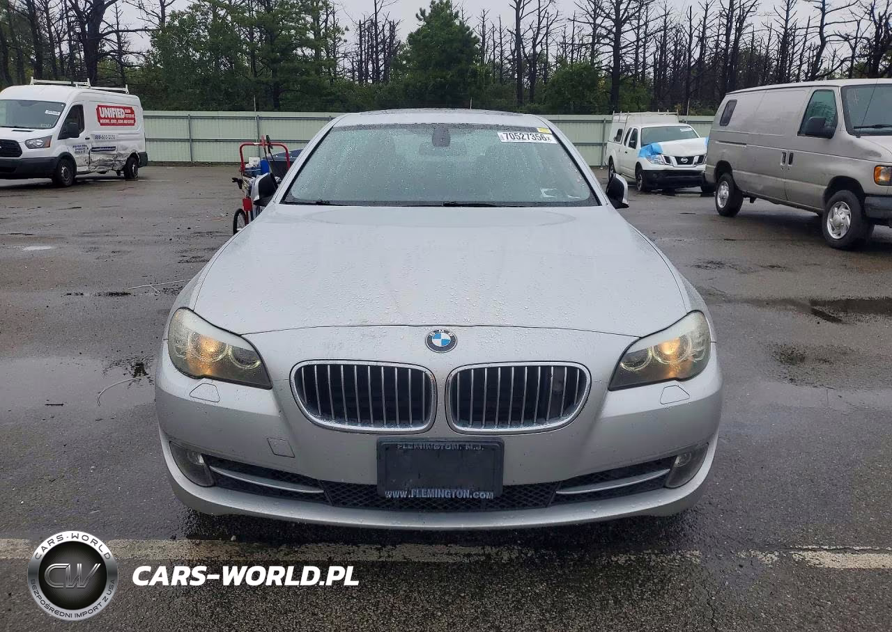 2011 BMW 5 Series VIN:WBAFR1C53BC741027 - 5