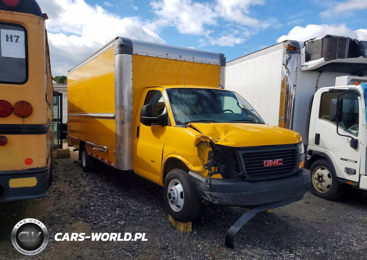 2022 GMC Savana Cut - Box Truck VIN:7GZ37TC79NN001504 - 4