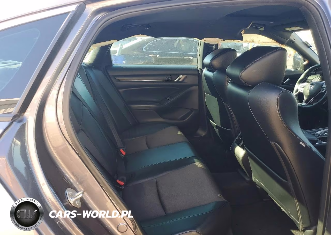 2018 Honda Accord Sport VIN:1HGCV2F30JA019155 - 10