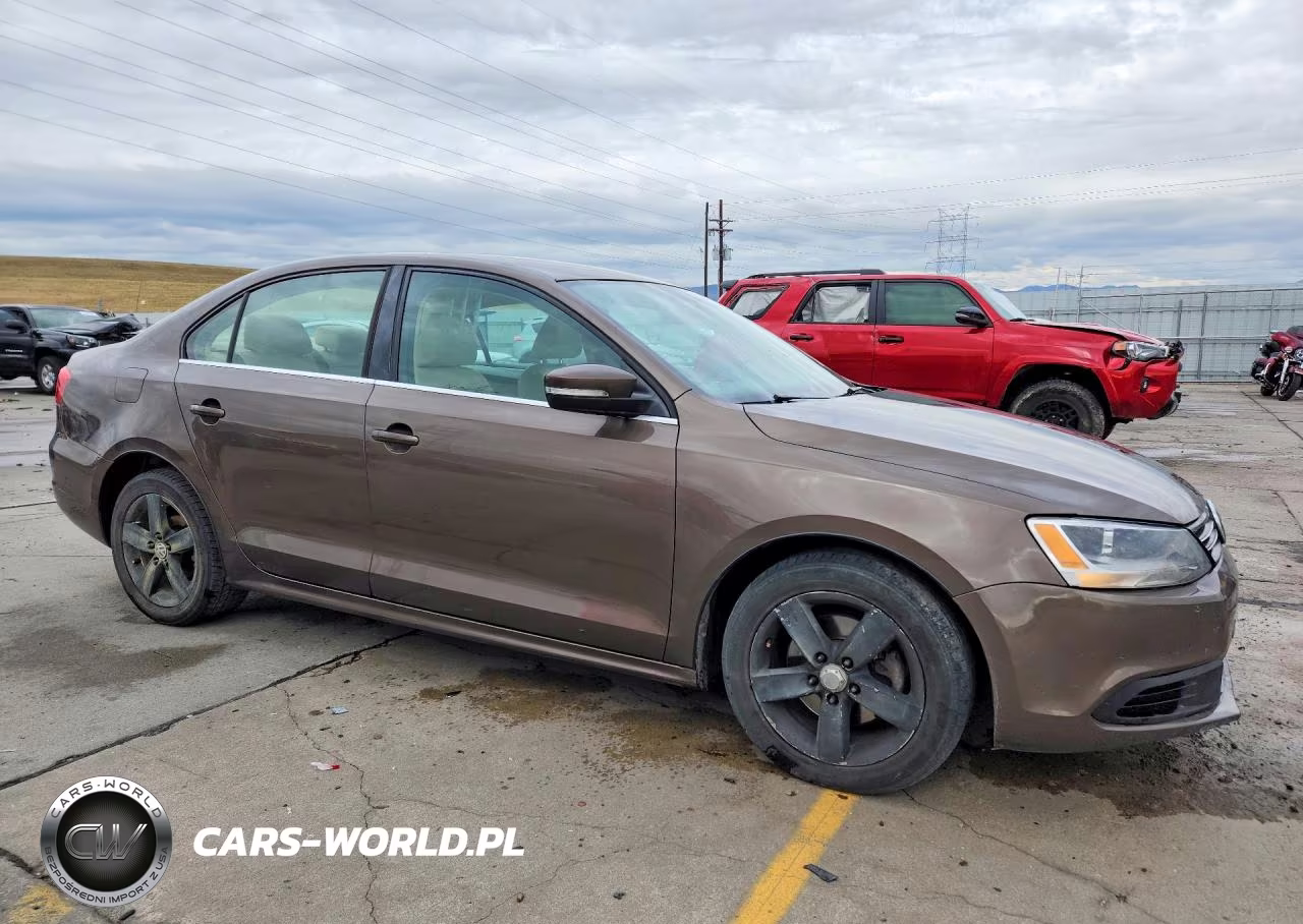 2013 Volkswagen Jetta Se VIN:3VWBX7AJ8DM434638 - 4