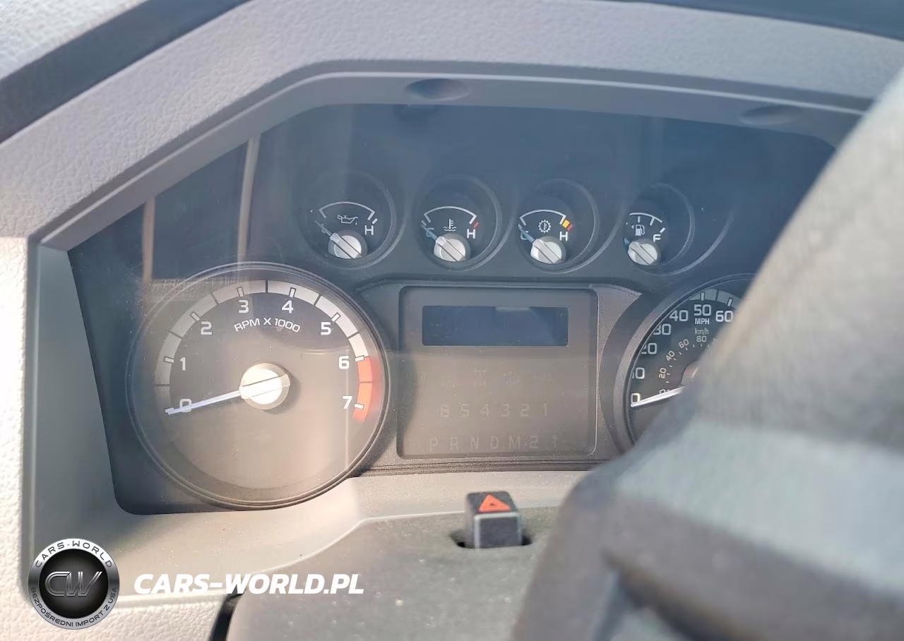 2016 Ford F250 Super Duty VIN:1FT7X2B65GEB56667 - 9