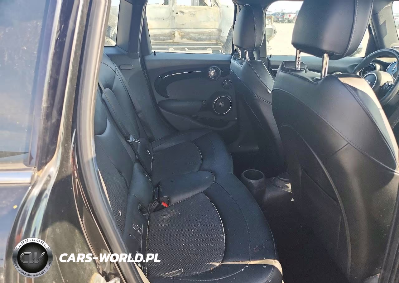 2015 Mini Cooper S VIN:WMWXU3C58F2B66596 - 10