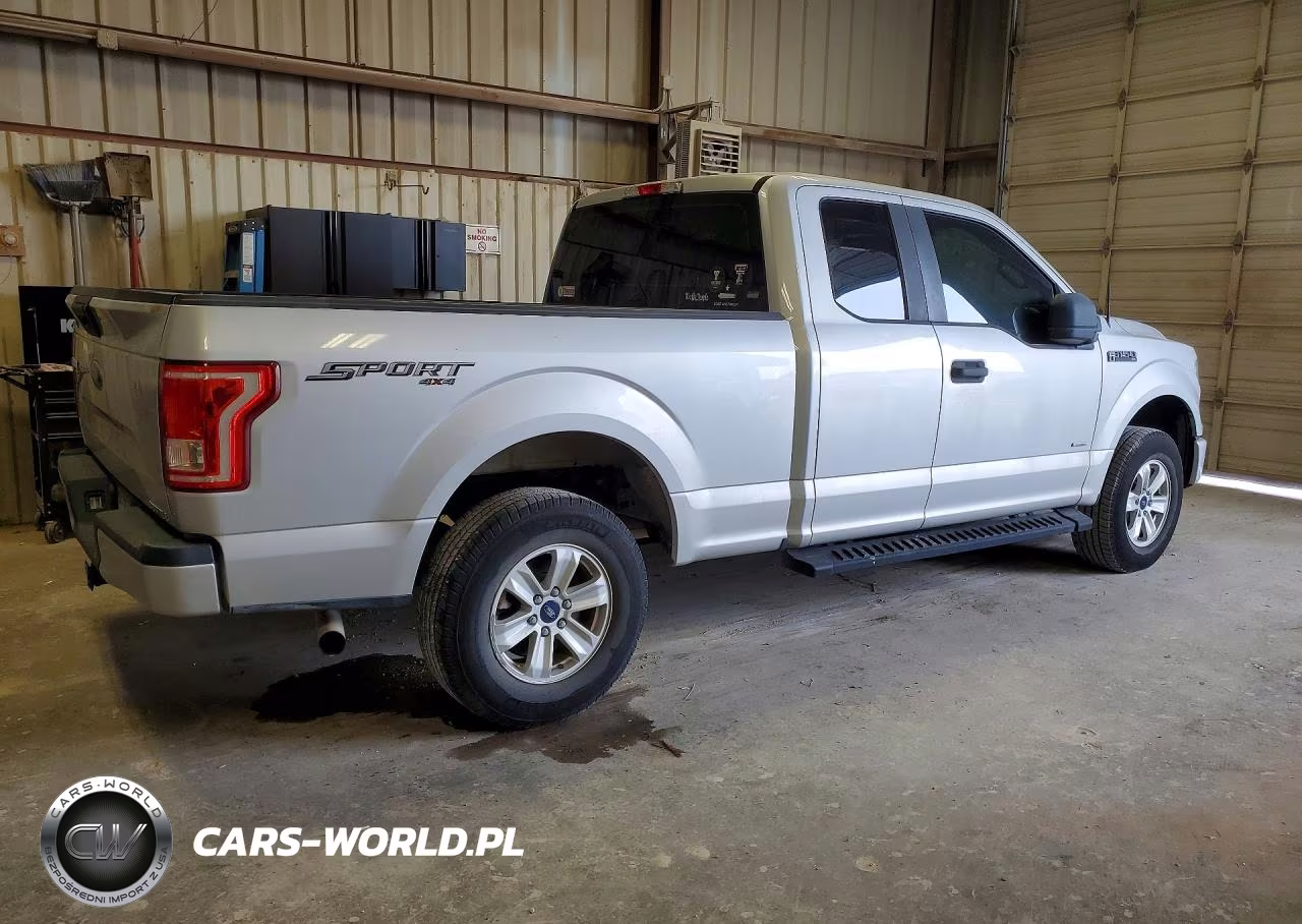 2017 Ford F150 Super Cab VIN:1FTEX1EP5HKD02347 - 3