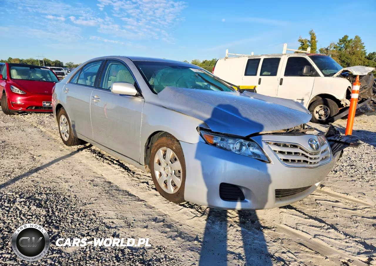 2011 Toyota Camry Le VIN:4T1BF3EK4BU211048 - 4
