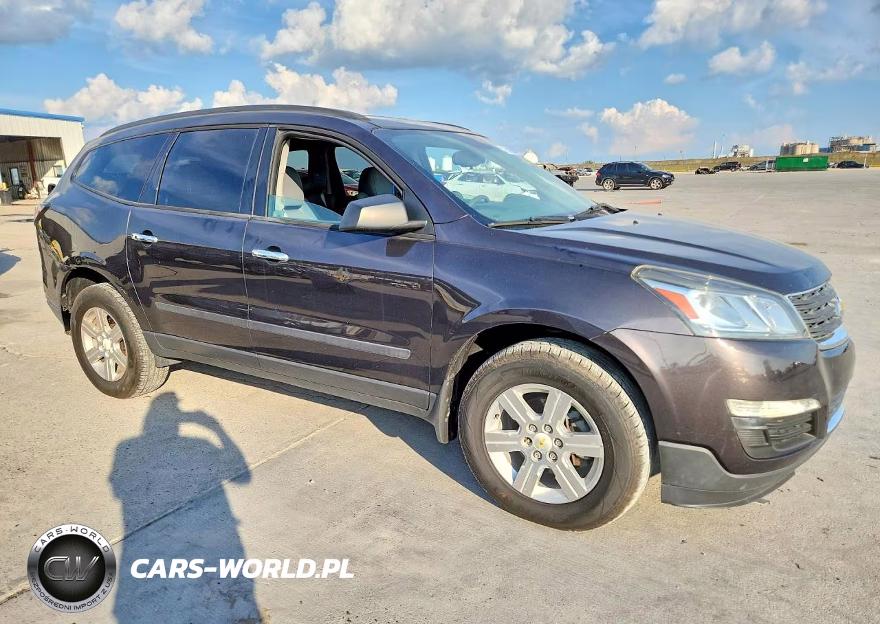 2017 Chevrolet Traverse Ls VIN:1GNKRFED5HJ220227 - 4