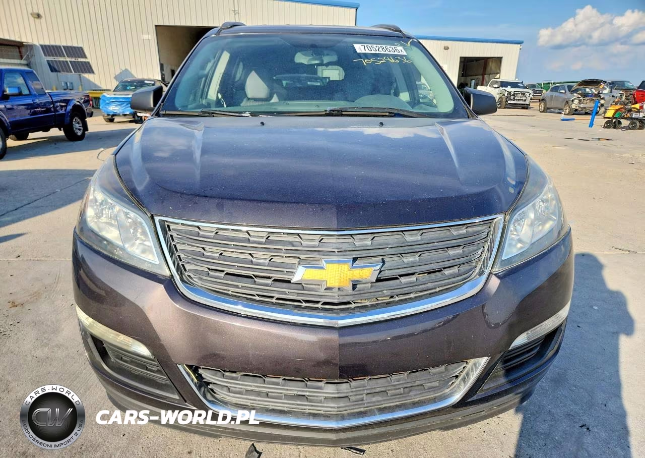 2017 Chevrolet Traverse Ls VIN:1GNKRFED5HJ220227 - 5
