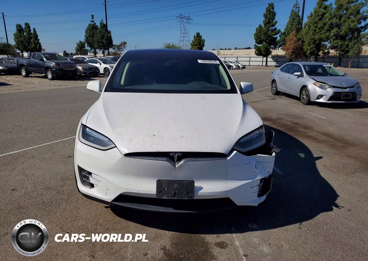 2016 Tesla Model X VIN:5YJXCDE24GF026166 - 5