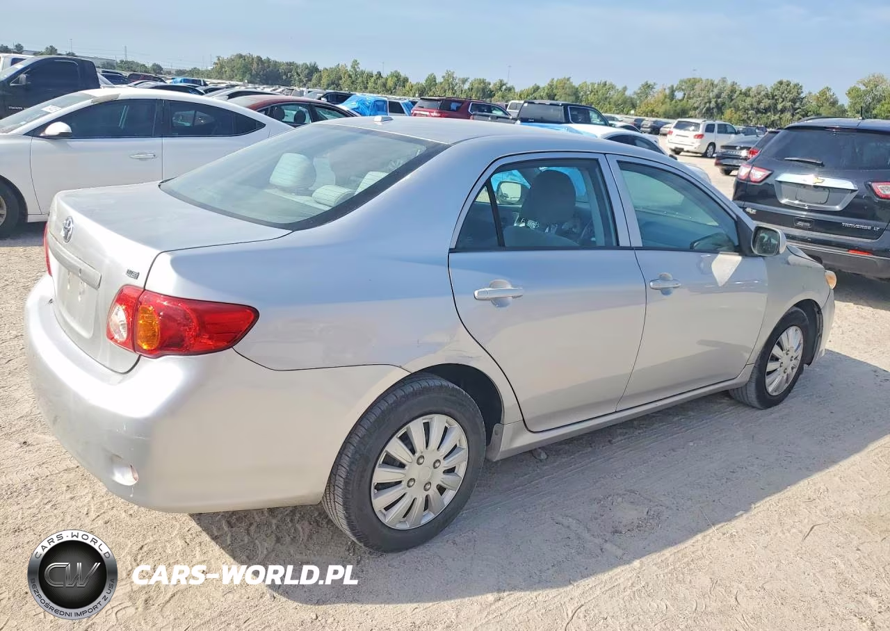 2010 Toyota Corolla Le VIN:2T1BU4EE2AC500841 - 3
