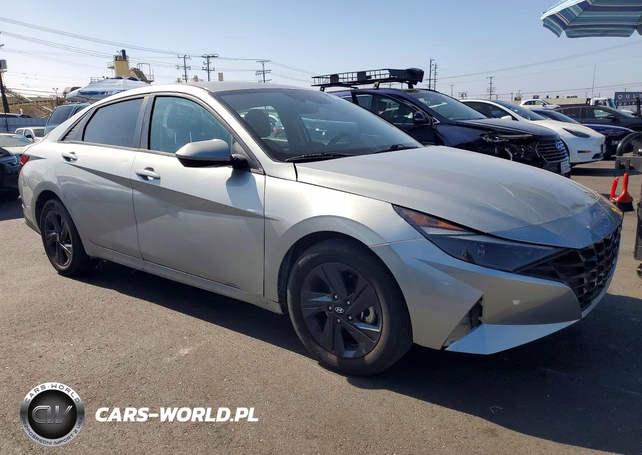 2021 Hyundai Elantra Sel VIN:5NPLM4AG2MH030050 - 4