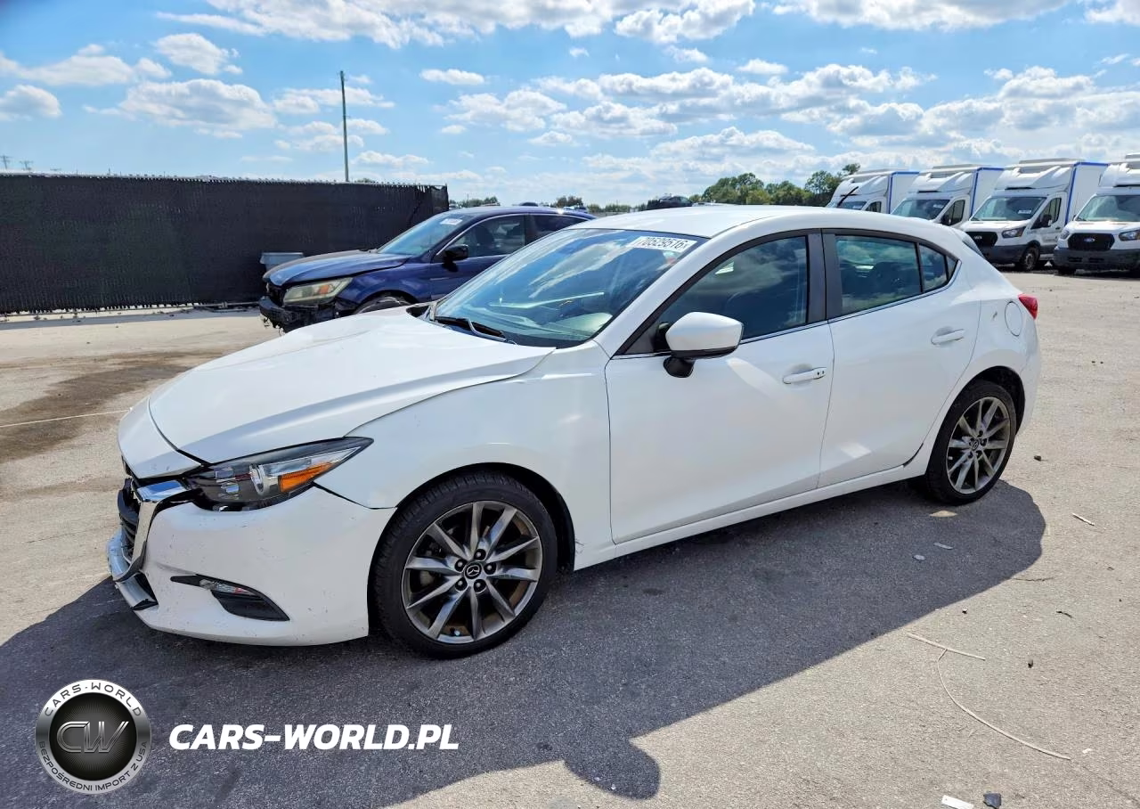2018 Mazda 3 Touring