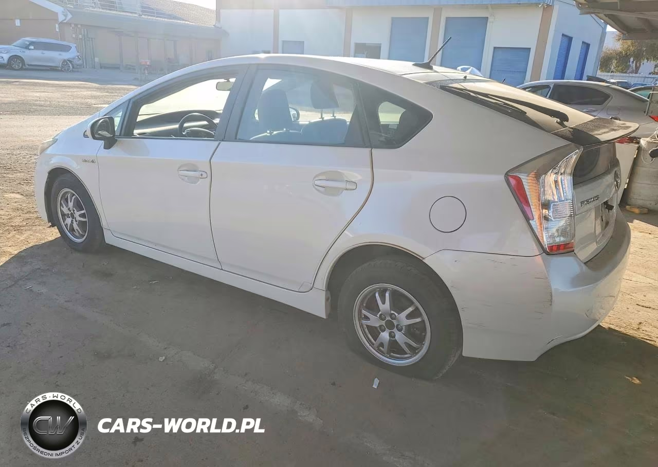 2011 Toyota Prius Two VIN:JTDKN3DU1B0297730 - 2