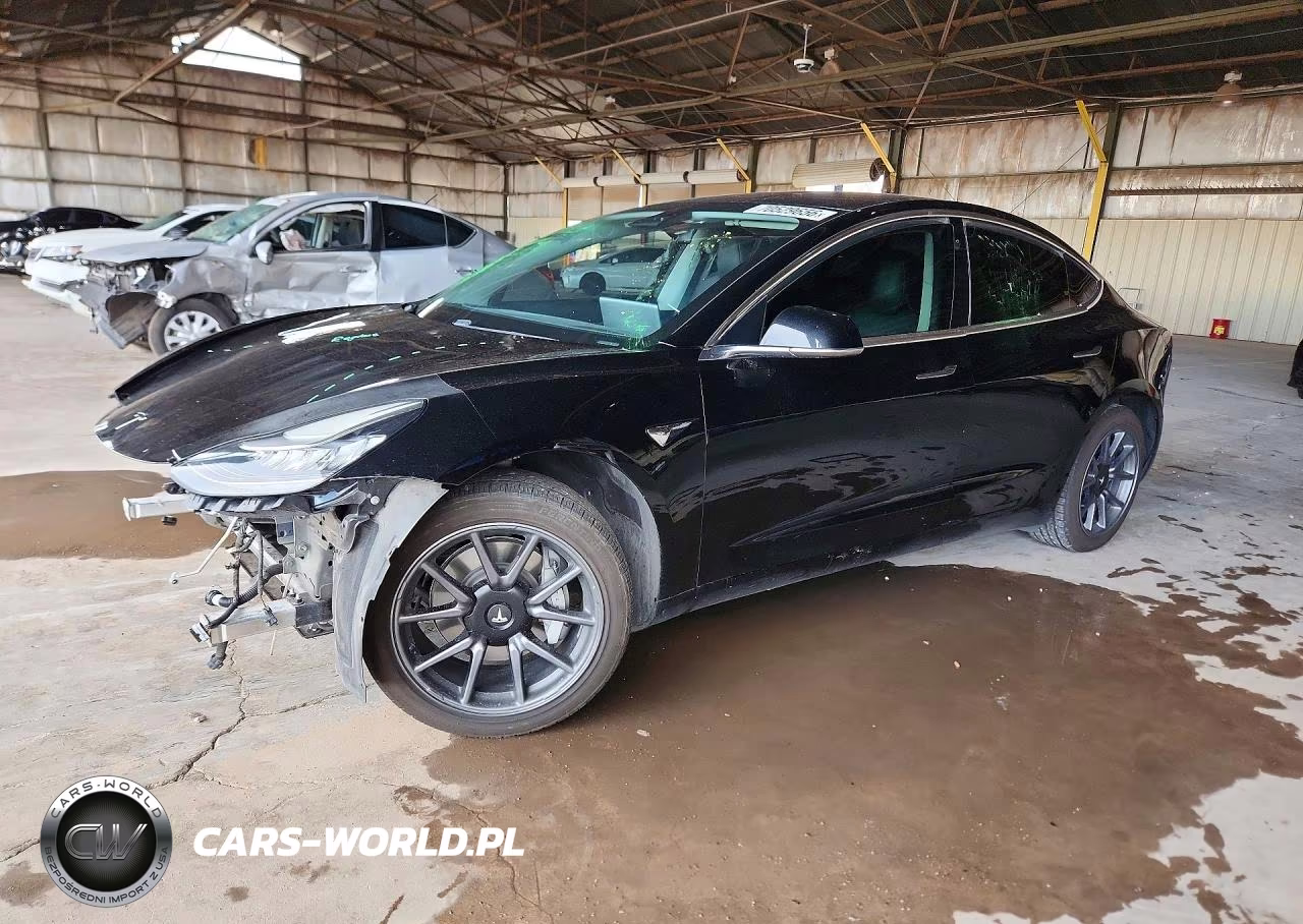 2018 Tesla Model 3 VIN:5YJ3E1EA2JF156369 - 1