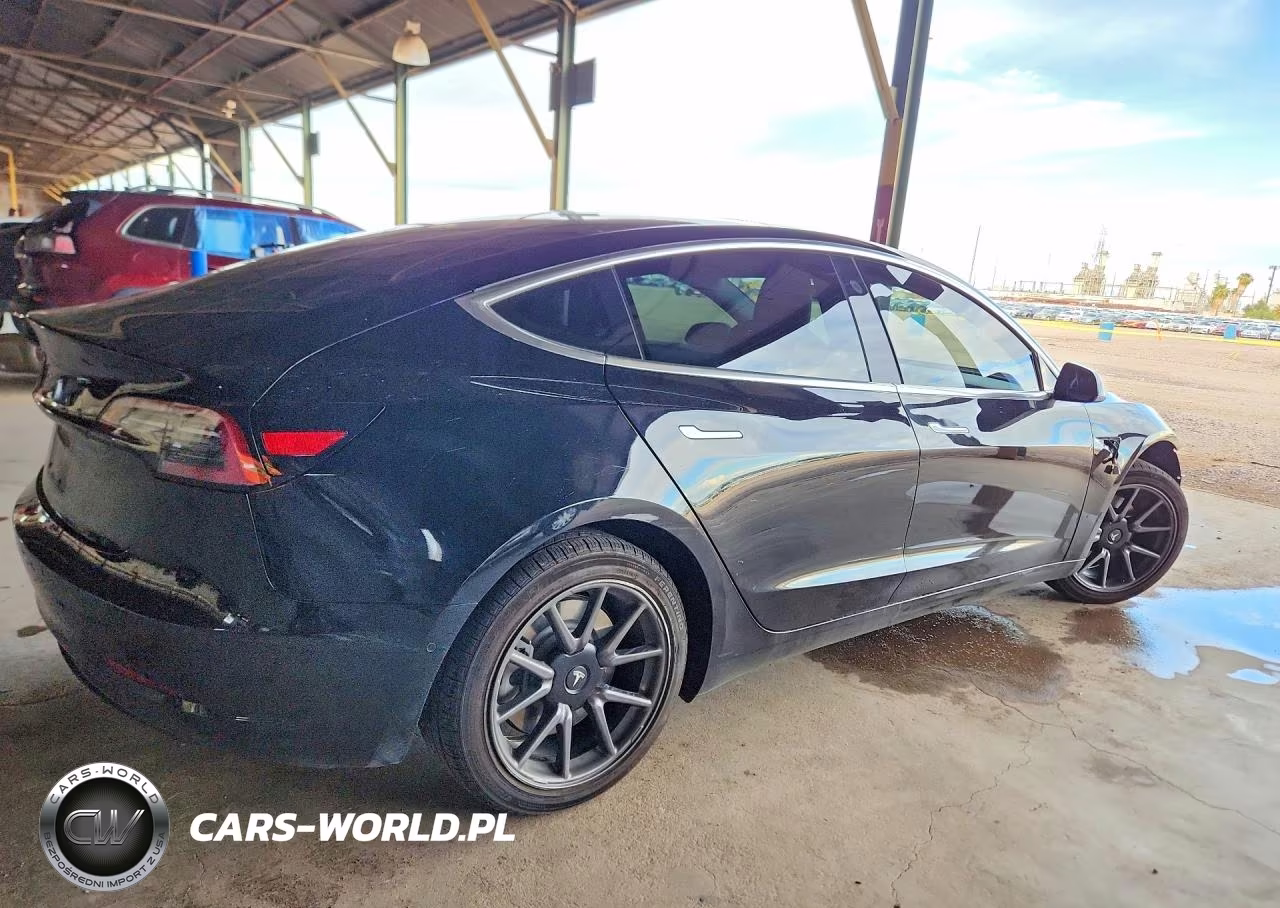 2018 Tesla Model 3 VIN:5YJ3E1EA2JF156369 - 3