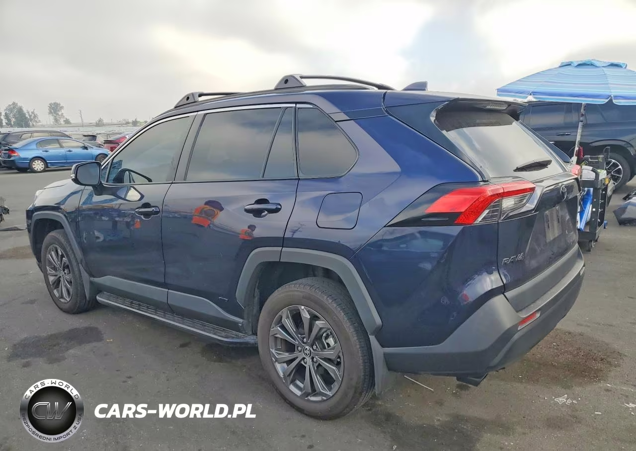 2024 Toyota Rav4 Xle Premium VIN:2T3B6RFV4RW072889 - 2
